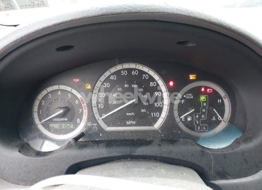 Photo 7 of 2005 Toyota Sienna XLE (VIN 5TDBA22C85S047614)