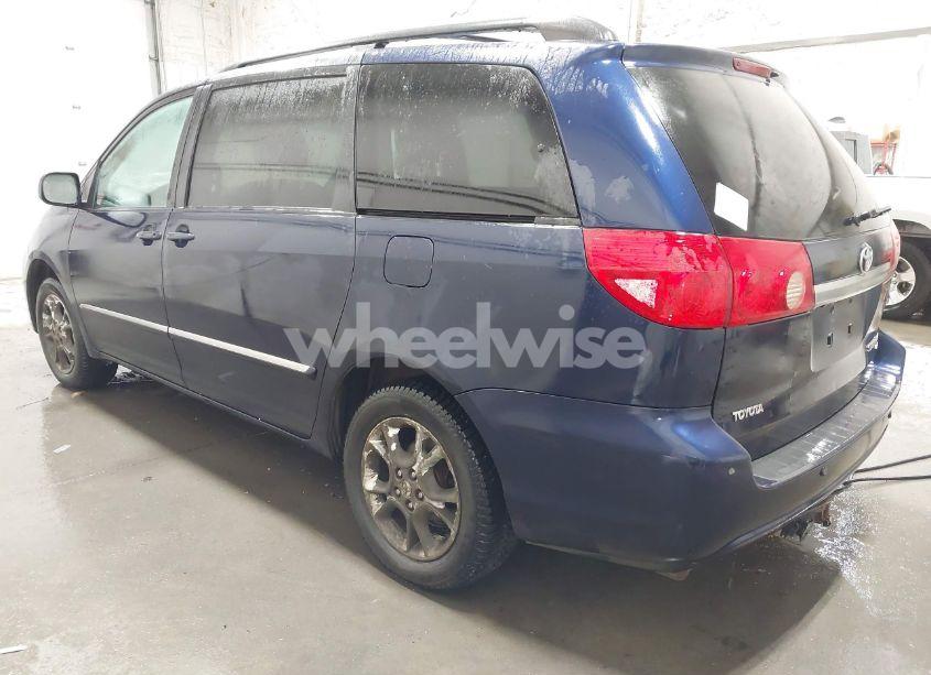 Photo 3 of 2006 Toyota Sienna XLE LIMITED (VIN 5TDBA22C86S062910)