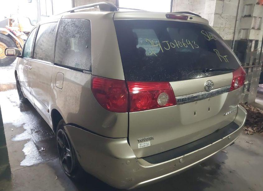 Photo 3 of 2006 Toyota Sienna XLE LIMITED (VIN 5TDBA22C86S075706)