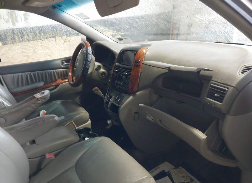 Photo 5 of 2006 Toyota Sienna XLE LIMITED (VIN 5TDBA22C86S075706)