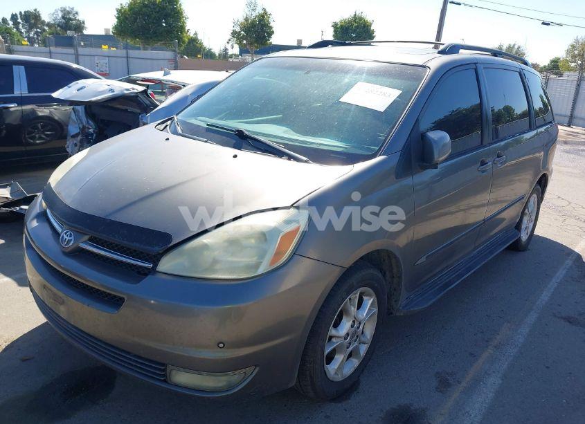 Photo 2 of 2004 Toyota Sienna XLE LIMITED (VIN 5TDBA22C94S009274)