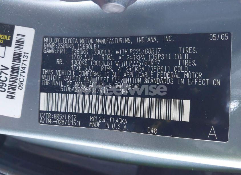 Photo 9 of 2005 Toyota Sienna XLE LIMITED (VIN 5TDBA22C95S047413)