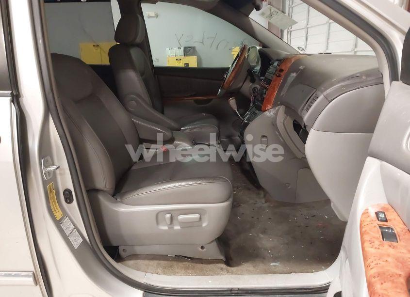 Photo 5 of 2006 Toyota Sienna XLE LIMITED (VIN 5TDBA22C96S059224)