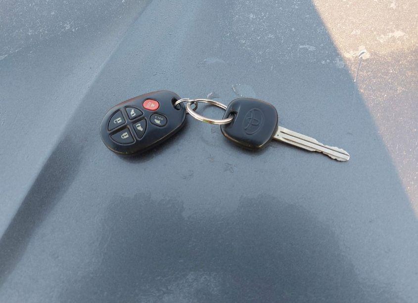 Photo 11 of 2006 Toyota Sienna XLE LIMITED (VIN 5TDBA22C96S069347)