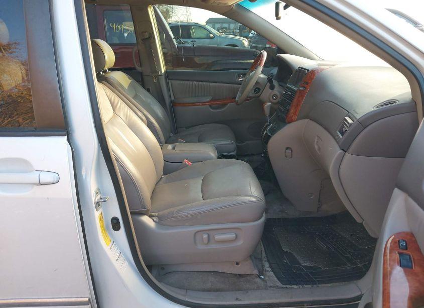Photo 5 of 2006 Toyota Sienna XLE LIMITED (VIN 5TDBA22C96S069347)