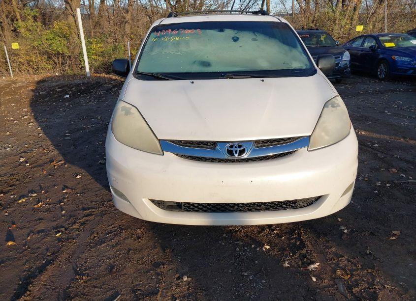 Photo 6 of 2006 Toyota Sienna XLE LIMITED (VIN 5TDBA22C96S069347)