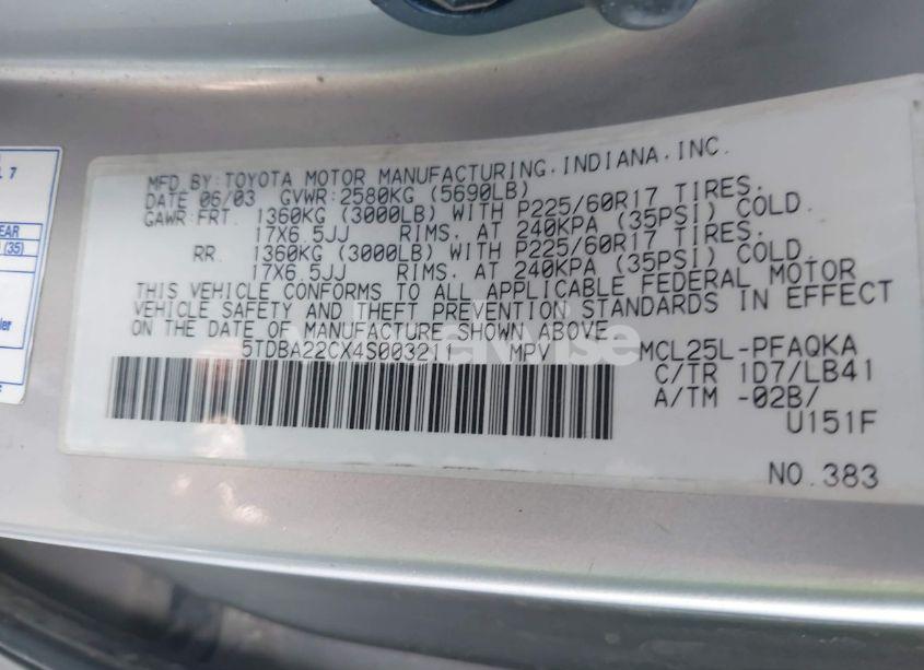 Photo 9 of 2004 Toyota Sienna XLE (VIN 5TDBA22CX4S003211)