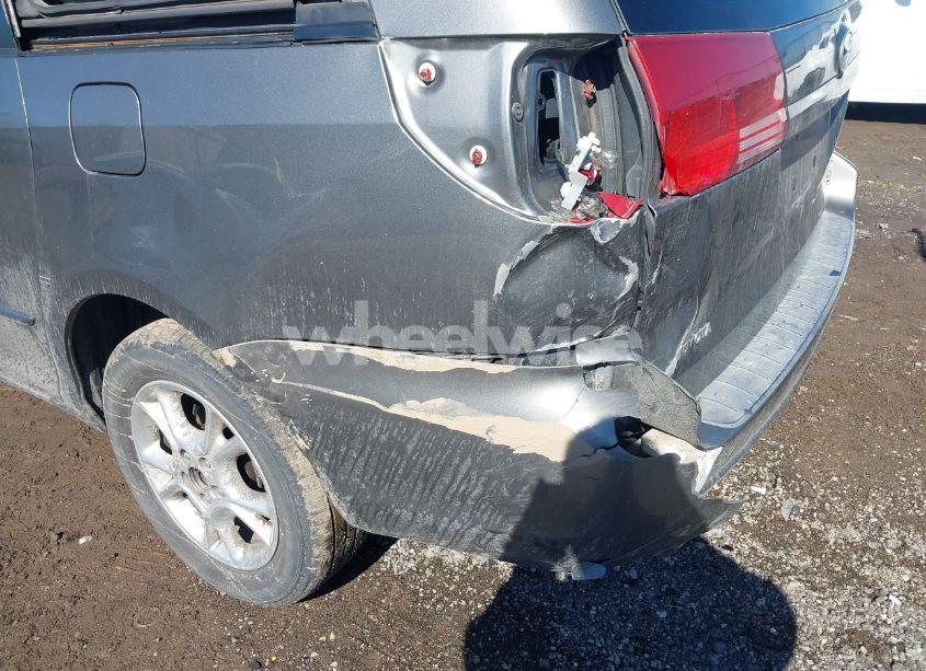 Photo 6 of 2005 Toyota Sienna XLE (VIN 5TDBA22CX5S036484)