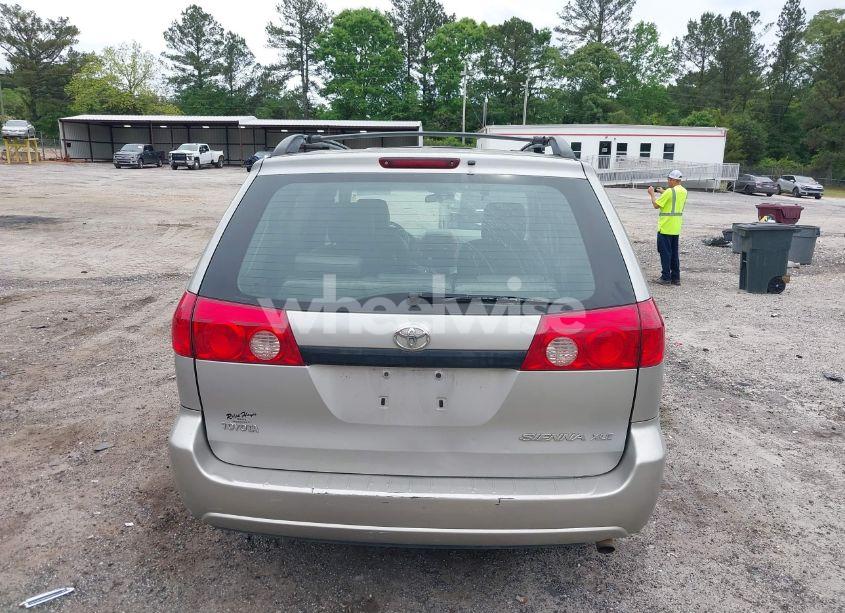 Photo 16 of 2006 Toyota Sienna XLE/XLE LIMITED (VIN 5TDBA22CX6S061659)