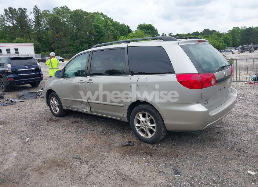 Photo 3 of 2006 Toyota Sienna XLE/XLE LIMITED (VIN 5TDBA22CX6S061659)