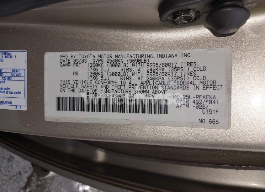 Photo 9 of 2004 Toyota Sienna LE (VIN 5TDBA23C04S008190)