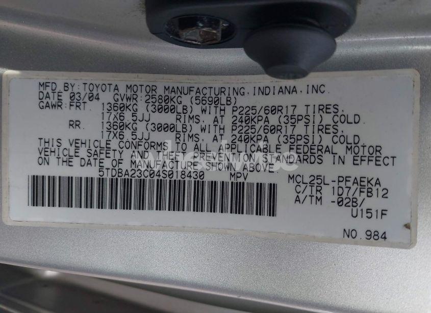Photo 9 of 2004 Toyota Sienna LE (VIN 5TDBA23C04S018430)