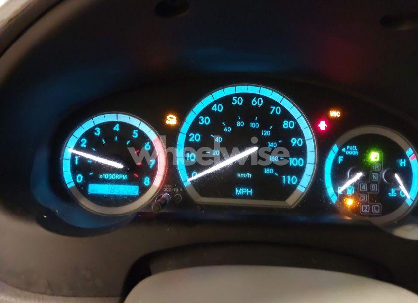 Photo 7 of 2004 Toyota Sienna LE (VIN 5TDBA23C34S007356)