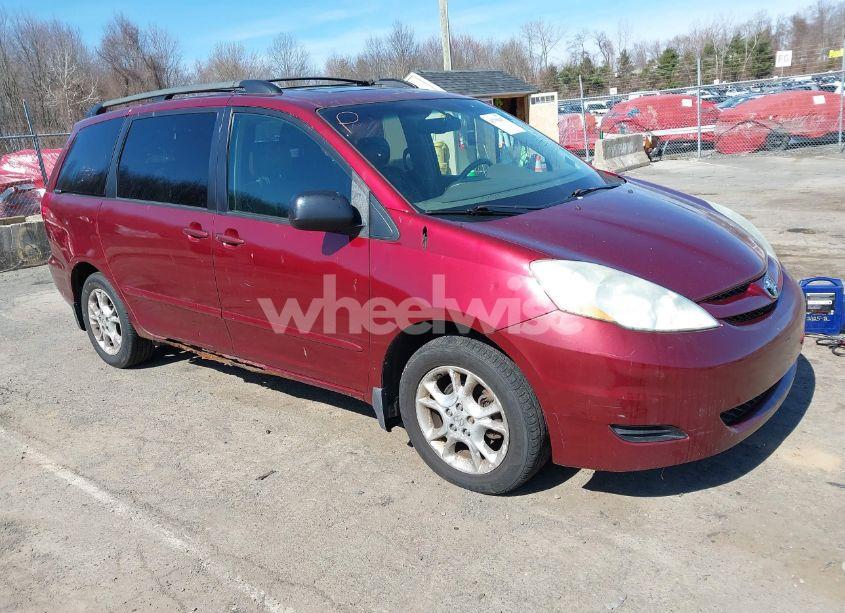 2006 Toyota Sienna LE (VIN 5TDBA23C46S060554) main photo