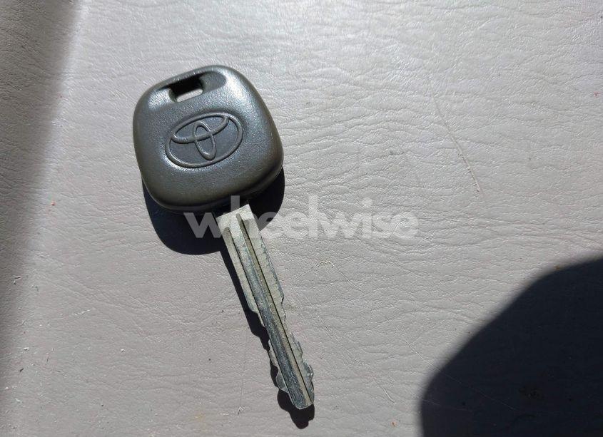 Photo 11 of 2006 Toyota Sienna LE (VIN 5TDBA23C46S060554)