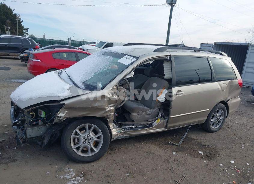 Photo 14 of 2004 Toyota Sienna LE (VIN 5TDBA23C54S006564)
