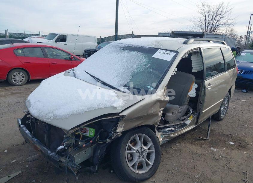 Photo 6 of 2004 Toyota Sienna LE (VIN 5TDBA23C54S006564)