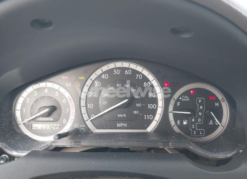 Photo 7 of 2004 Toyota Sienna LE (VIN 5TDBA23C54S006564)