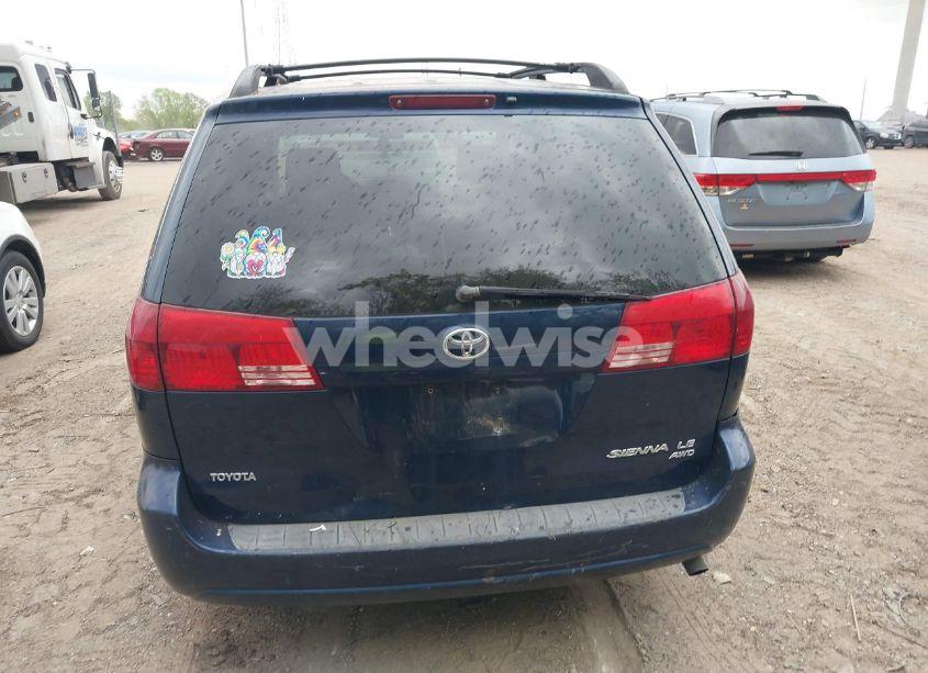 Photo 13 of 2005 Toyota Sienna LE (VIN 5TDBA23C55S038111)