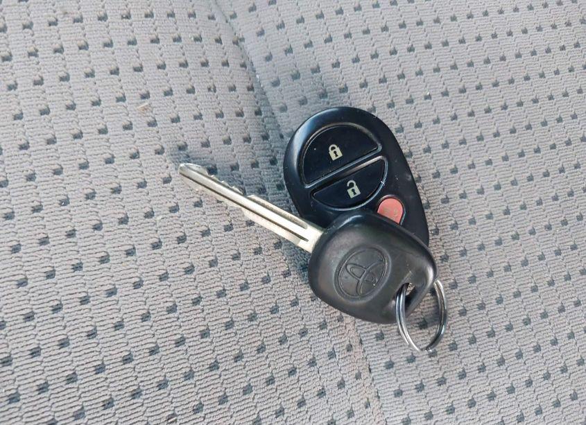 Photo 11 of 2006 Toyota Sienna LE (VIN 5TDBA23C56S074771)