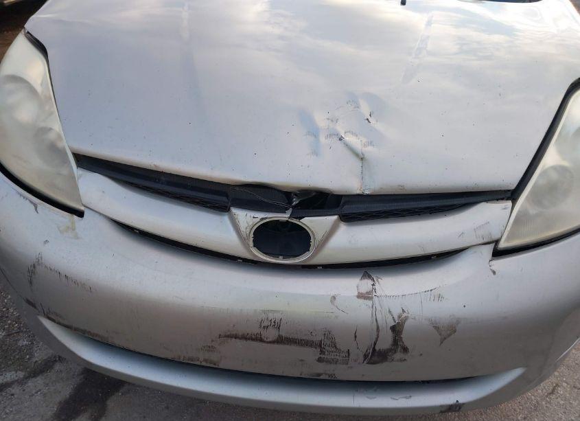 Photo 6 of 2006 Toyota Sienna LE (VIN 5TDBA23C56S074771)