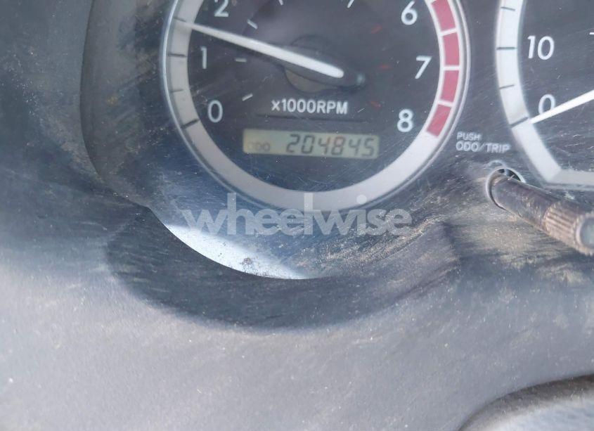 Photo 15 of 2004 Toyota Sienna LE (VIN 5TDBA23C64S006444)