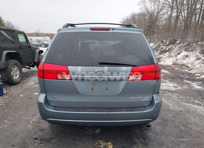 Photo 16 of 2004 Toyota Sienna LE (VIN 5TDBA23C64S009828)