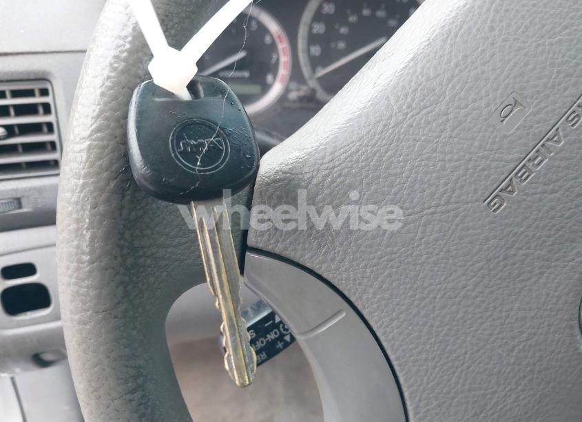 Photo 11 of 2004 Toyota Sienna LE (VIN 5TDBA23C84S007756)