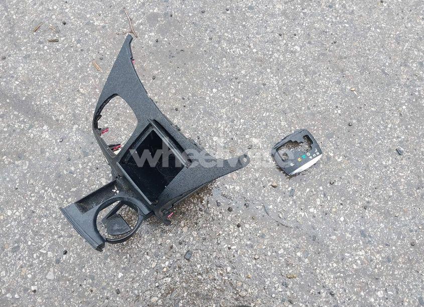 Photo 12 of 2004 Toyota Sienna LE (VIN 5TDBA23C84S007756)