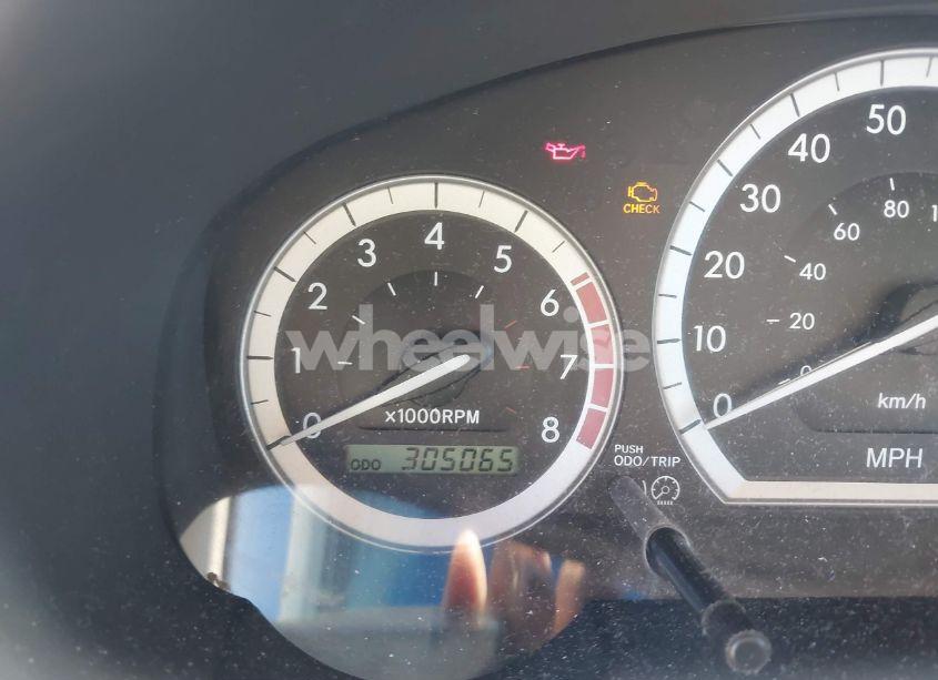 Photo 7 of 2005 Toyota Sienna LE (VIN 5TDBA23C85S036207)