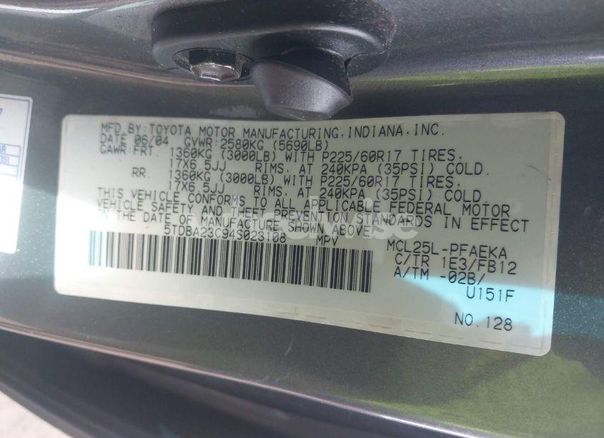 Photo 9 of 2004 Toyota Sienna LE (VIN 5TDBA23C94S023108)