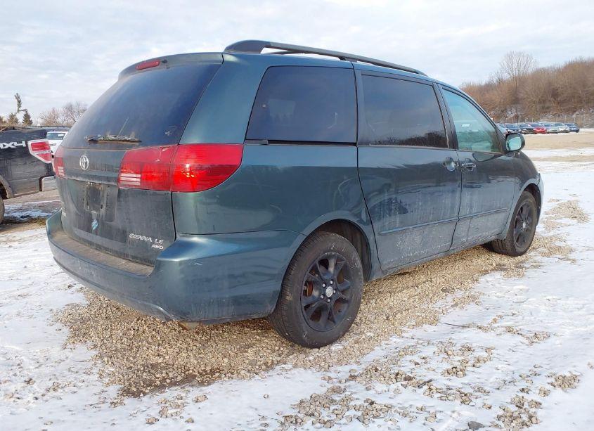 Photo 4 of 2005 Toyota Sienna LE (VIN 5TDBA23C95S044431)