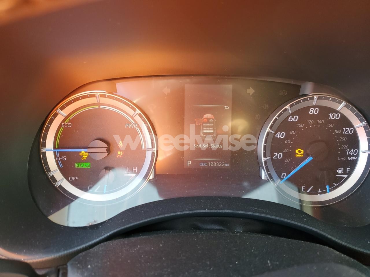 Photo 9 of 2020 TOYOTA HIGHLANDER HYBRID LE (VIN 5TDBBRCH4LS012646)