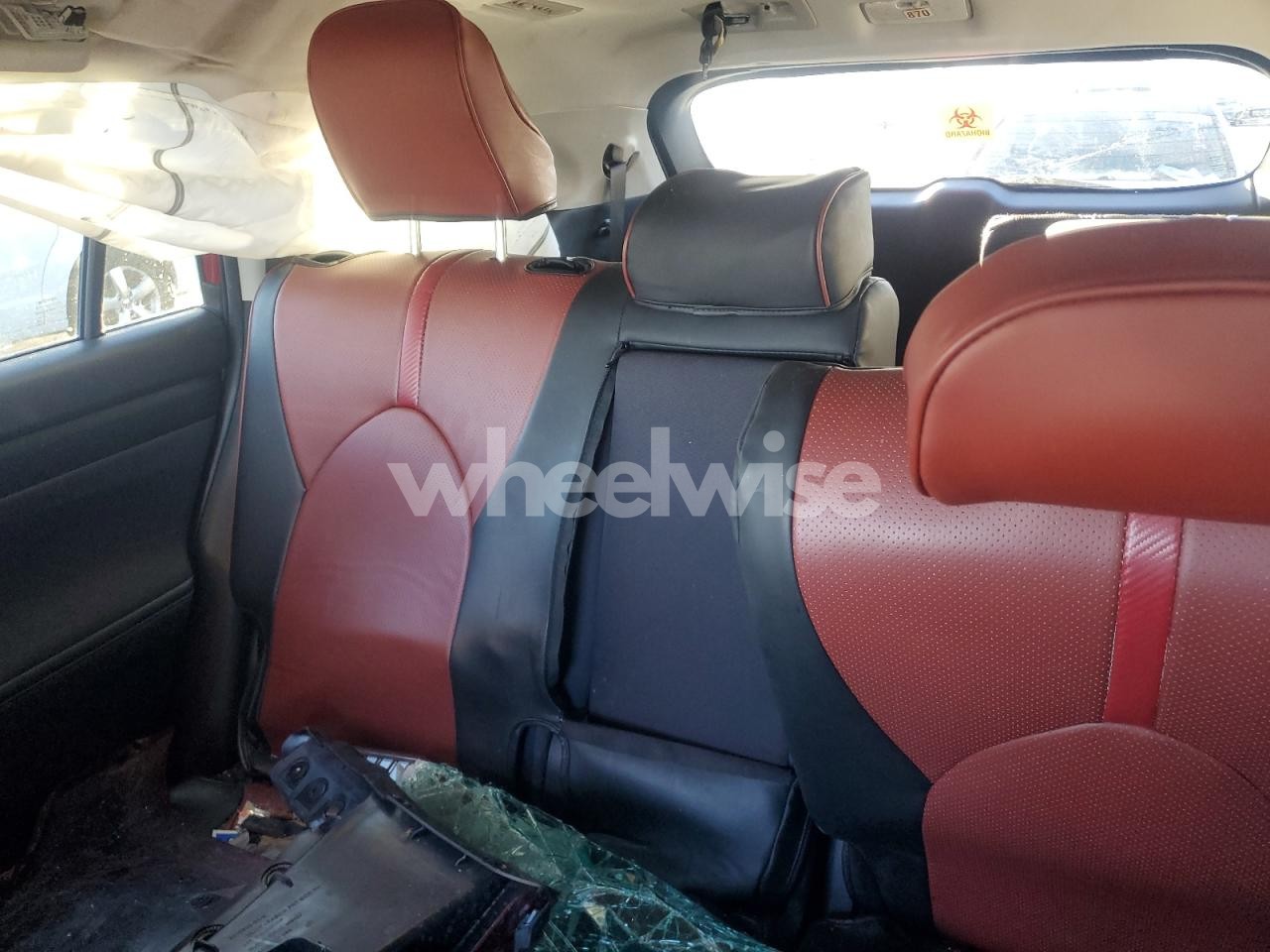 Photo 10 of 2022 TOYOTA HIGHLANDER HYBRID LE (VIN 5TDBBRCH4NS561024)