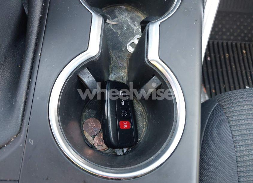 Photo 11 of 2023 Toyota Highlander HYBRID LE (VIN 5TDBBRCH5PS111465)