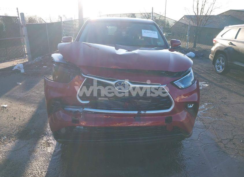 Photo 12 of 2023 Toyota Highlander HYBRID LE (VIN 5TDBBRCH7PS128137)