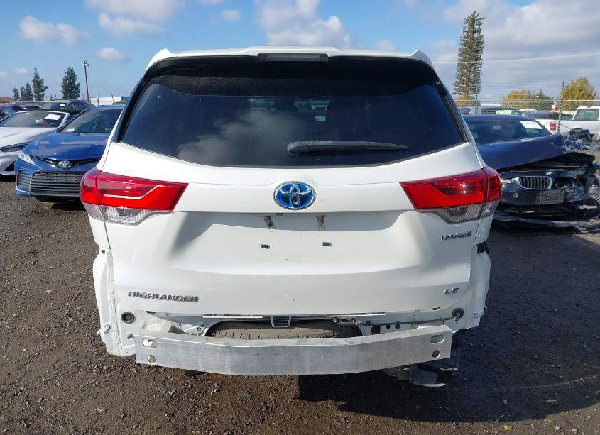Photo 17 of 2019 Toyota Highlander HYBRID LE (VIN 5TDBGRFH1KS059144)