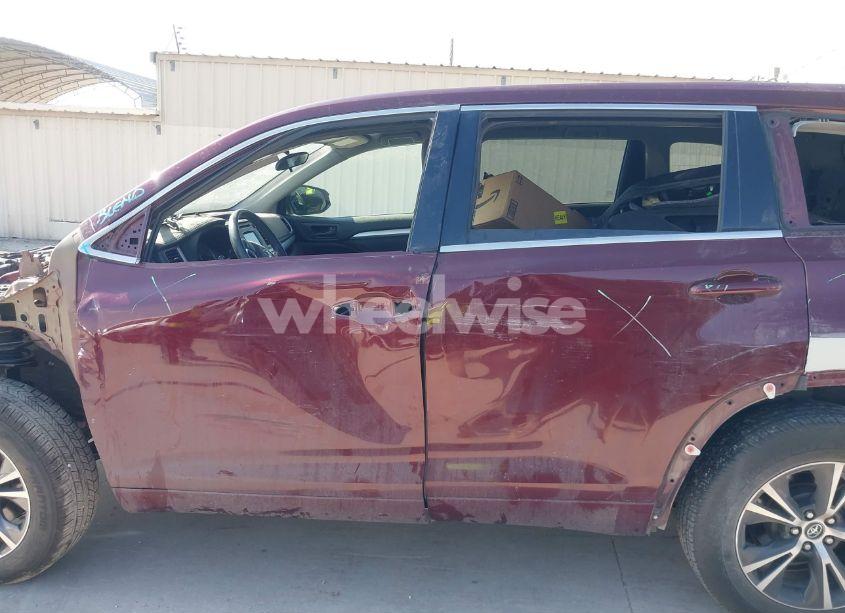 Photo 15 of 2017 Toyota Highlander HYBRID LE (VIN 5TDBGRFH8HS035433)