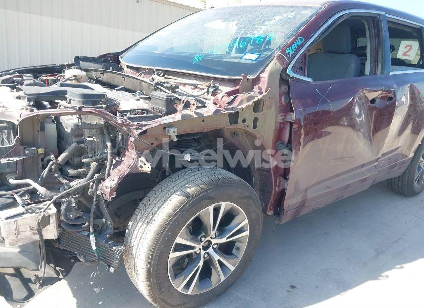 Photo 6 of 2017 Toyota Highlander HYBRID LE (VIN 5TDBGRFH8HS035433)