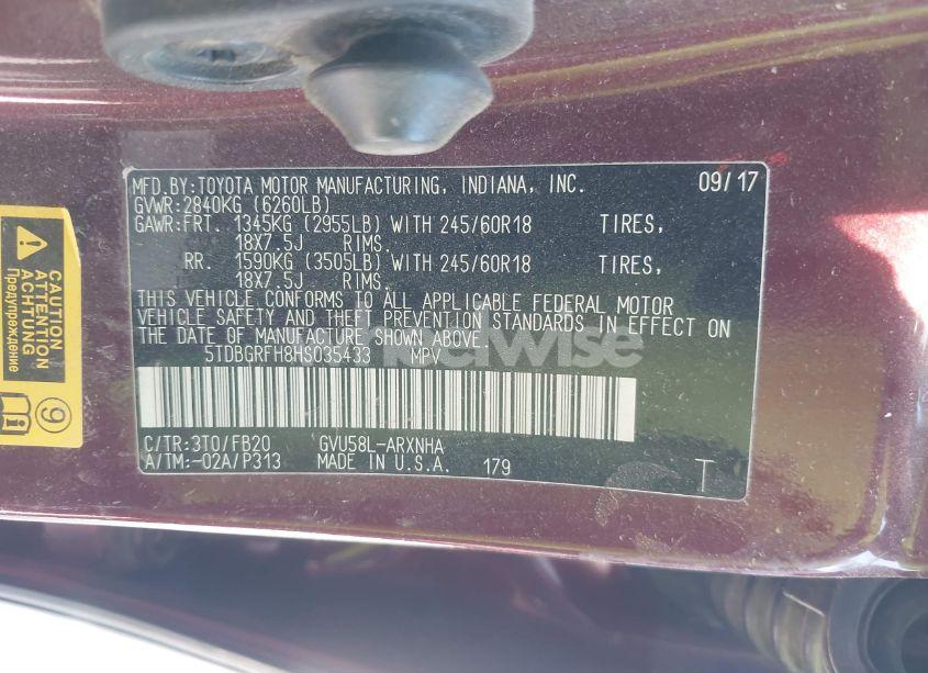 Photo 9 of 2017 Toyota Highlander HYBRID LE (VIN 5TDBGRFH8HS035433)