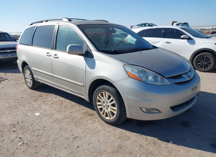 2008 Toyota Sienna LIMITED (VIN 5TDBK22C18S014536) main photo