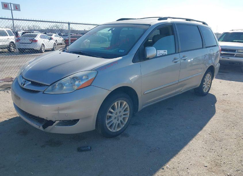 Photo 2 of 2008 Toyota Sienna LIMITED (VIN 5TDBK22C18S014536)