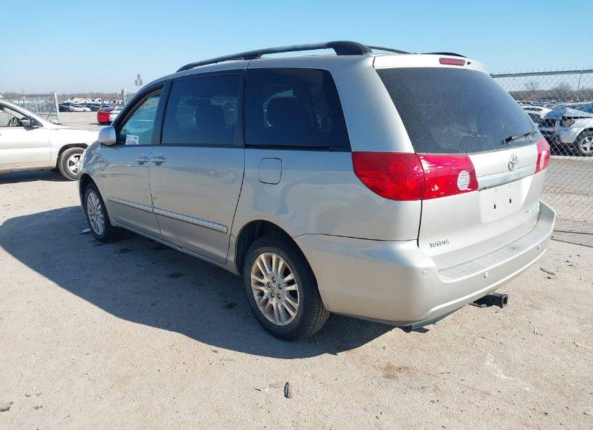 Photo 3 of 2008 Toyota Sienna LIMITED (VIN 5TDBK22C18S014536)