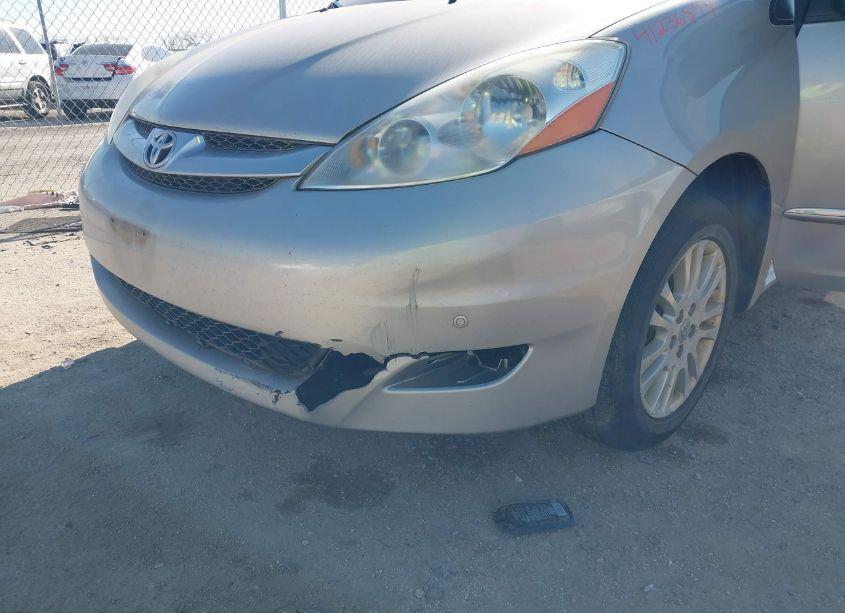 Photo 6 of 2008 Toyota Sienna LIMITED (VIN 5TDBK22C18S014536)