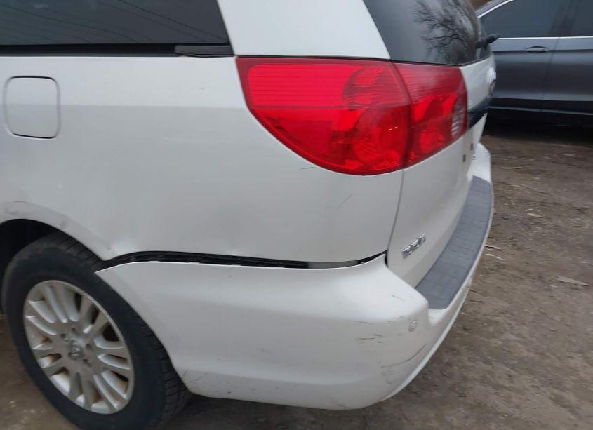 Photo 12 of 2008 Toyota Sienna LIMITED (VIN 5TDBK22C18S020255)