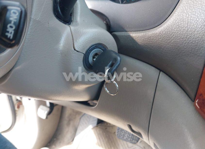 Photo 11 of 2008 Toyota Sienna LIMITED (VIN 5TDBK22C28S012097)