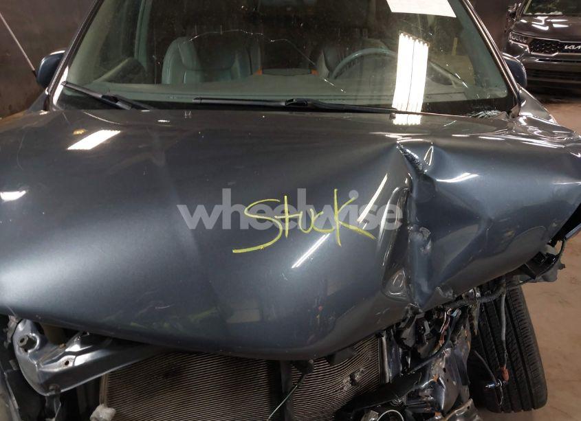 Photo 10 of 2009 Toyota Sienna XLE (VIN 5TDBK22C29S023621)