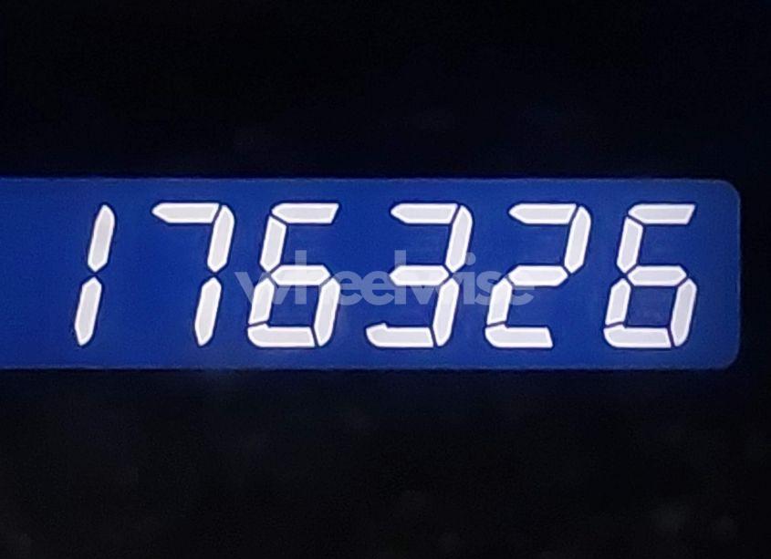 Photo 7 of 2009 Toyota Sienna XLE (VIN 5TDBK22C29S023621)