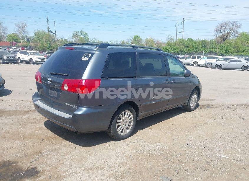 Photo 4 of 2008 Toyota Sienna XLE (VIN 5TDBK22C38S010150)