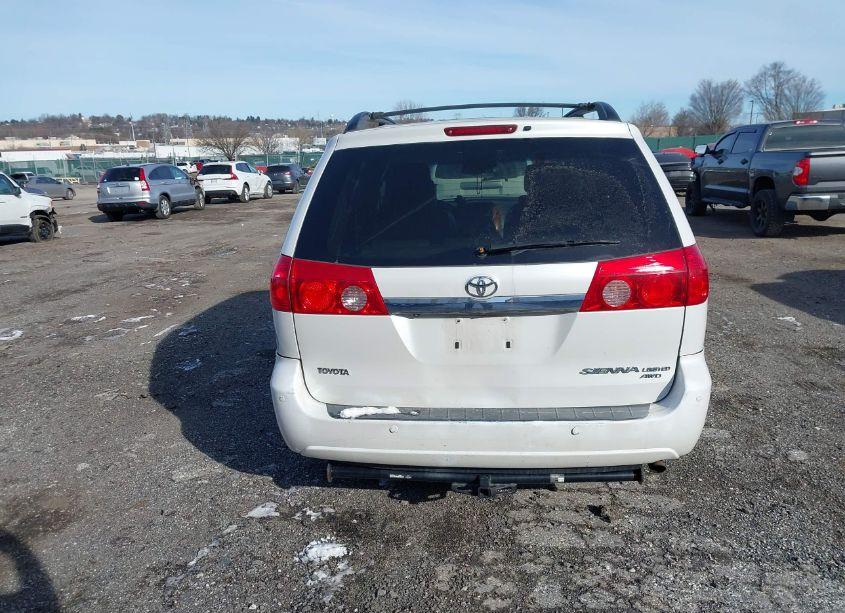 Photo 16 of 2008 Toyota Sienna LIMITED (VIN 5TDBK22C38S019589)